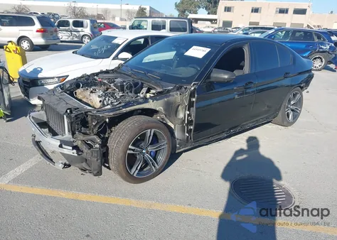 2019 BMW M5 z USA, uszkodzony, nr VIN WBSJF0C52KB285892